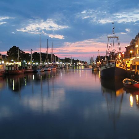 Appartamento Alexandrine Rostock Esterno foto